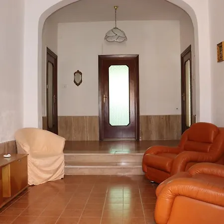 Casa Andreea Holiday home *